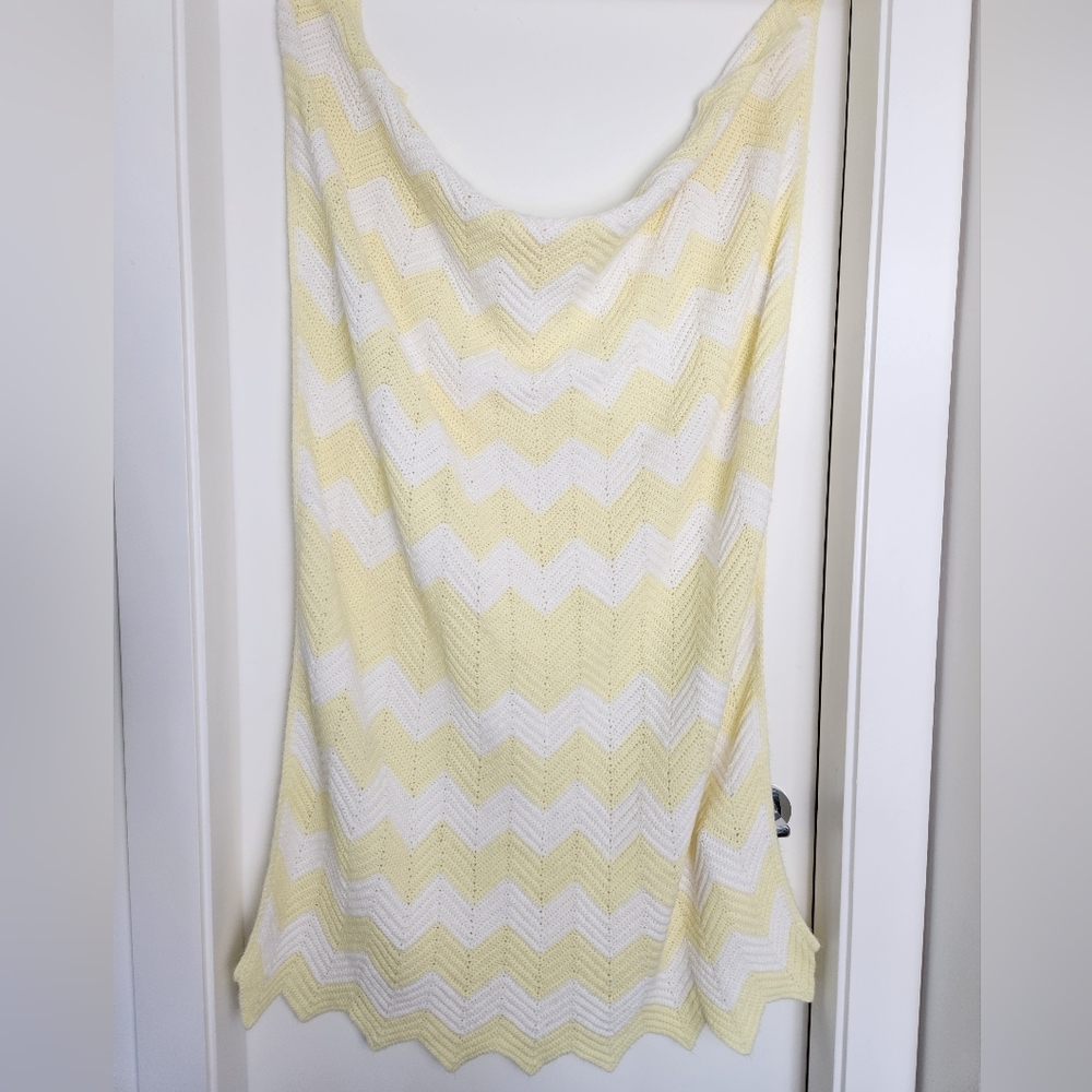Handknit Chevron Baby Blanket